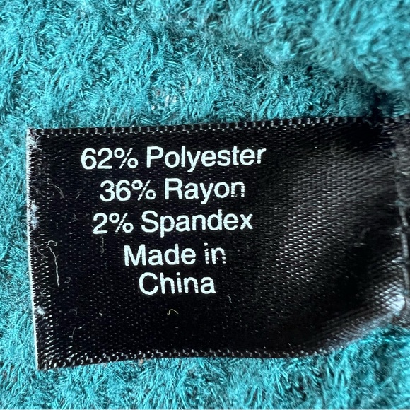 Lane Bryant Def Leppard 1983 Graphic Waffle Knit Top Teal Long Sleeve Plus 18/20 - Picture 7 of 10